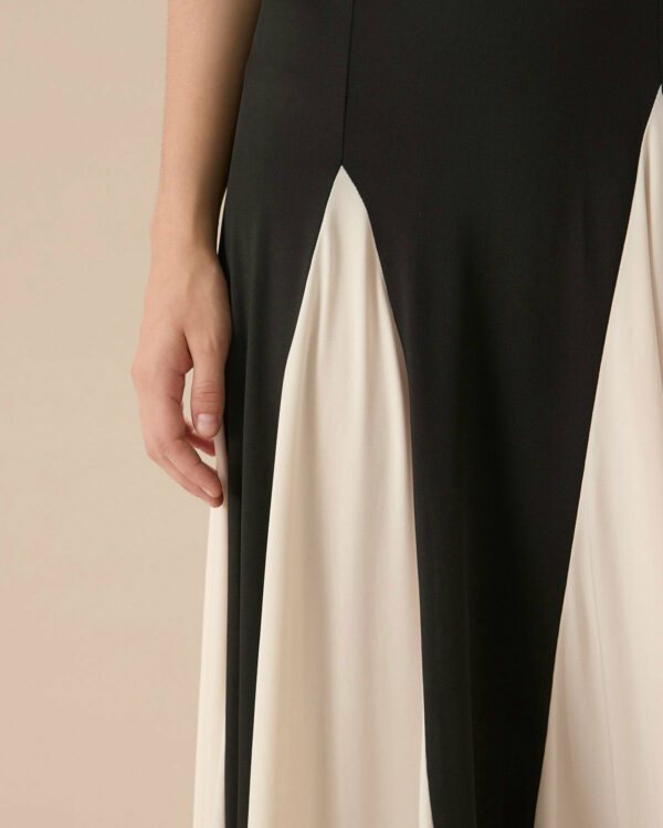 Women's Black Contrasting Pleated Slip Maxi Dress - Image 3