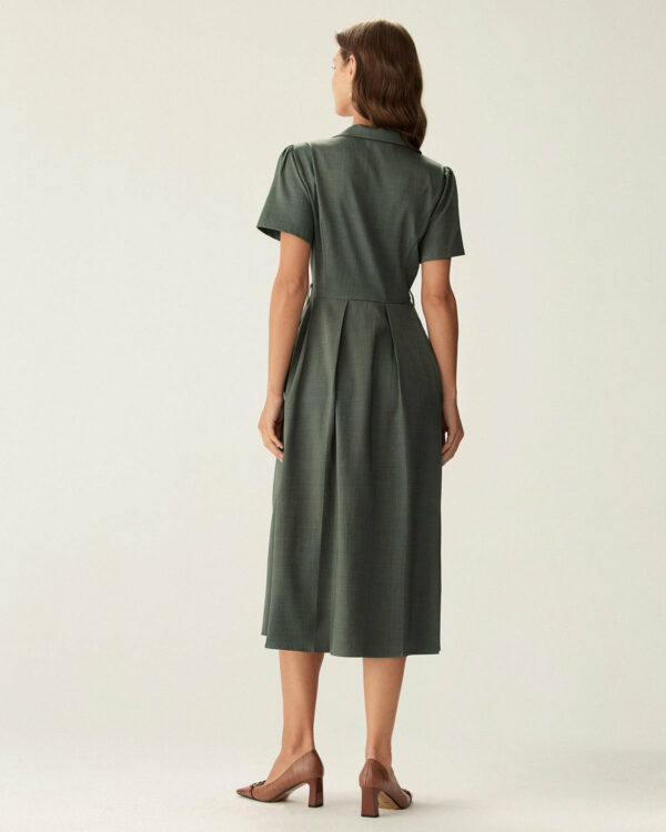 Green V Neck Pleated Button Midi Dress - Image 4