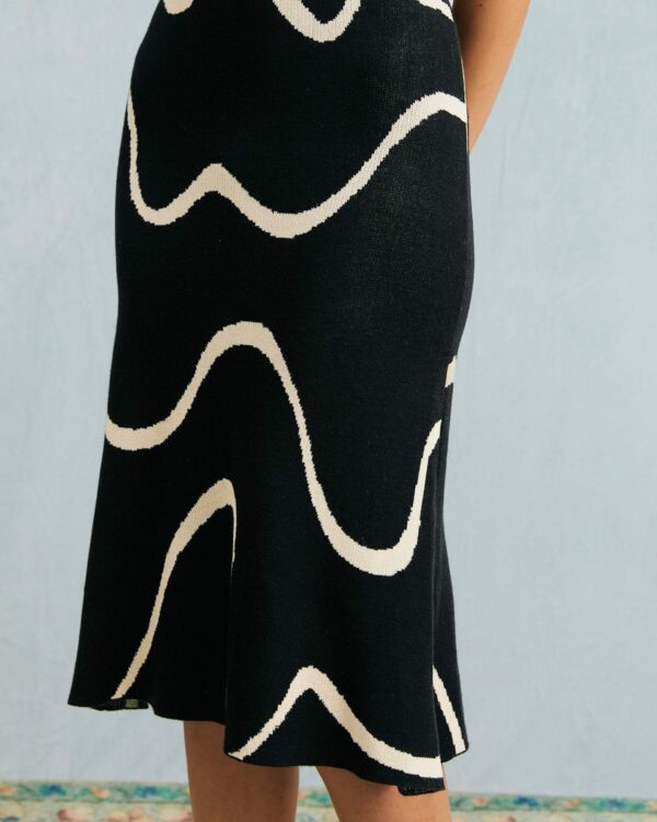 The Black Wave Mermaid Hem Knit Midi Dress - Image 5