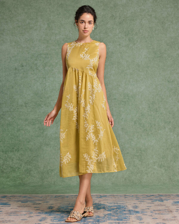 Yellow Floral Round Neck Sleeveless Midi Dress