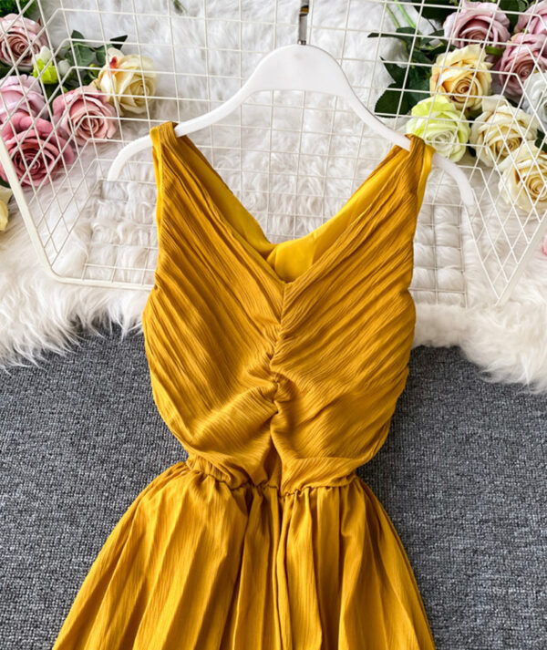 Simple V-neck Dress Sleeveless Dress P267 - Image 3