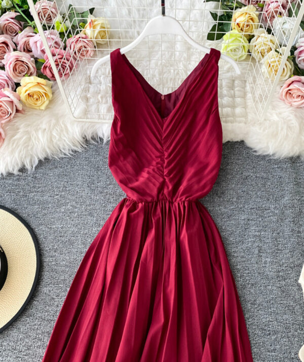 Simple V-neck Dress Sleeveless Dress P267 - Image 8